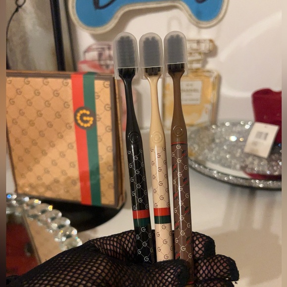 Fashion winner choice Toothbrush New in box you get one beige, black Or Brown - Picture 11 of 13